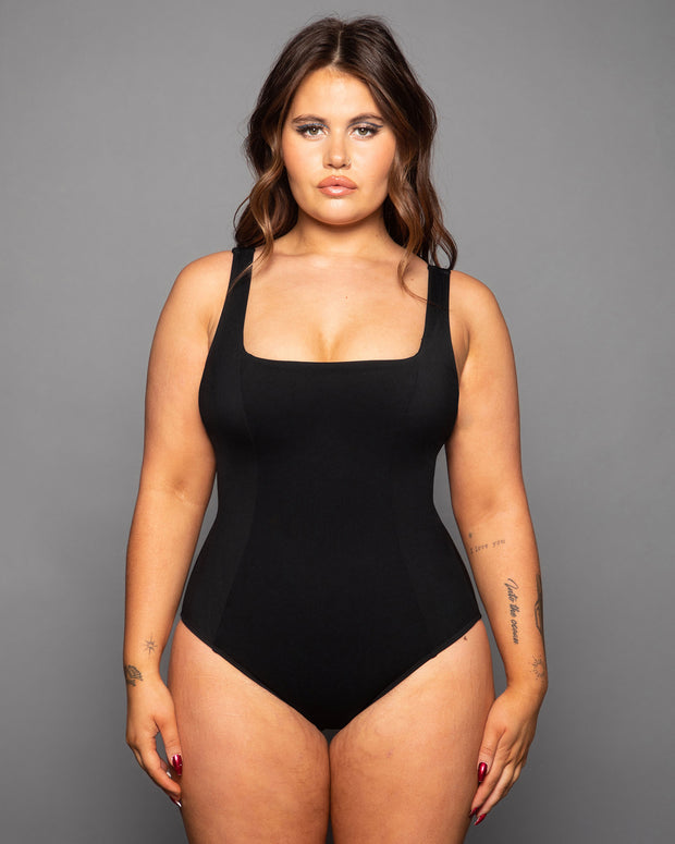 Size M model wears Squarey - Black One Piece Sculpting Shapewear Swimsuit full front view